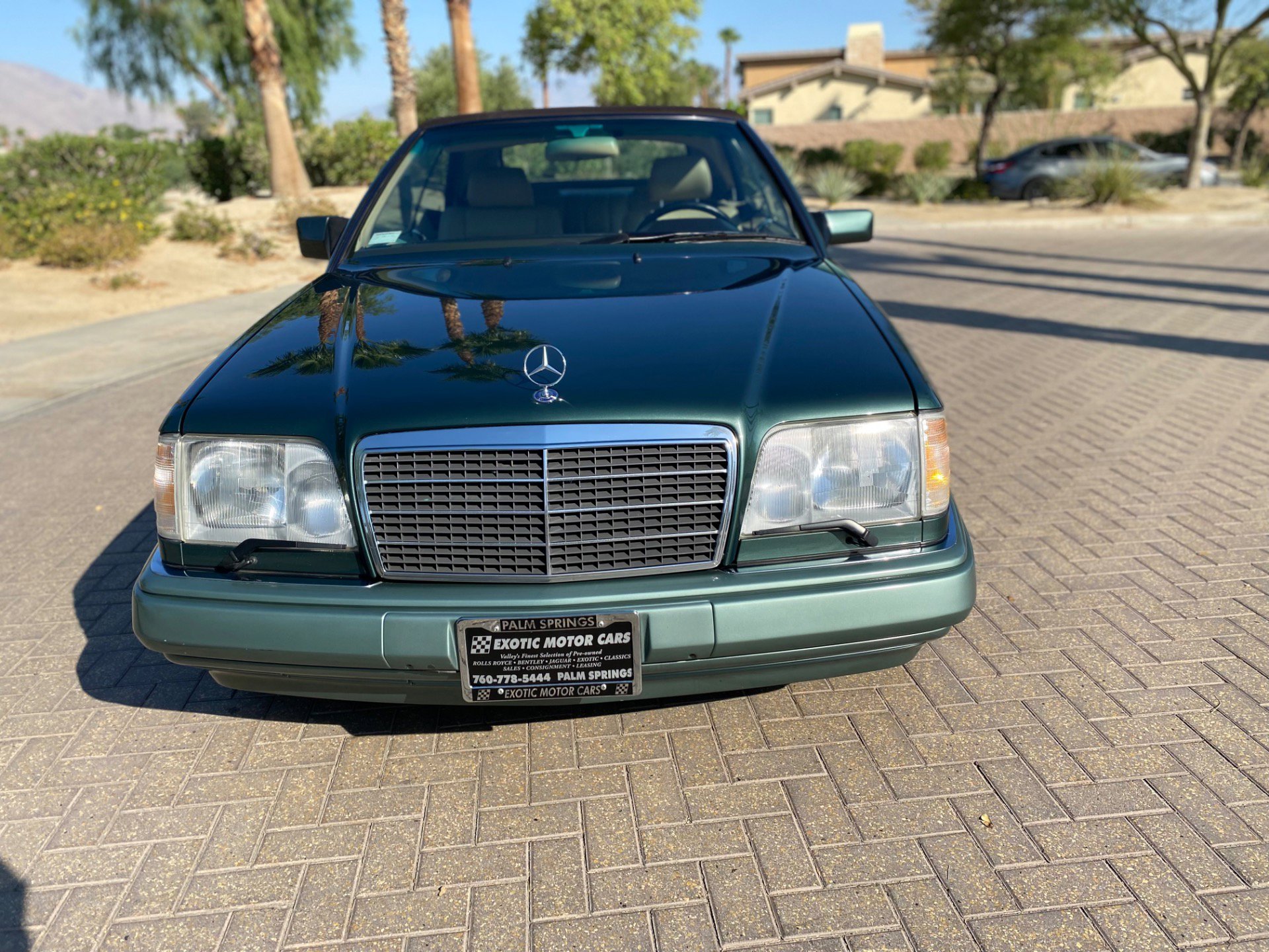 Used 1994 Mercedes-Benz E 320 Convertible image 8