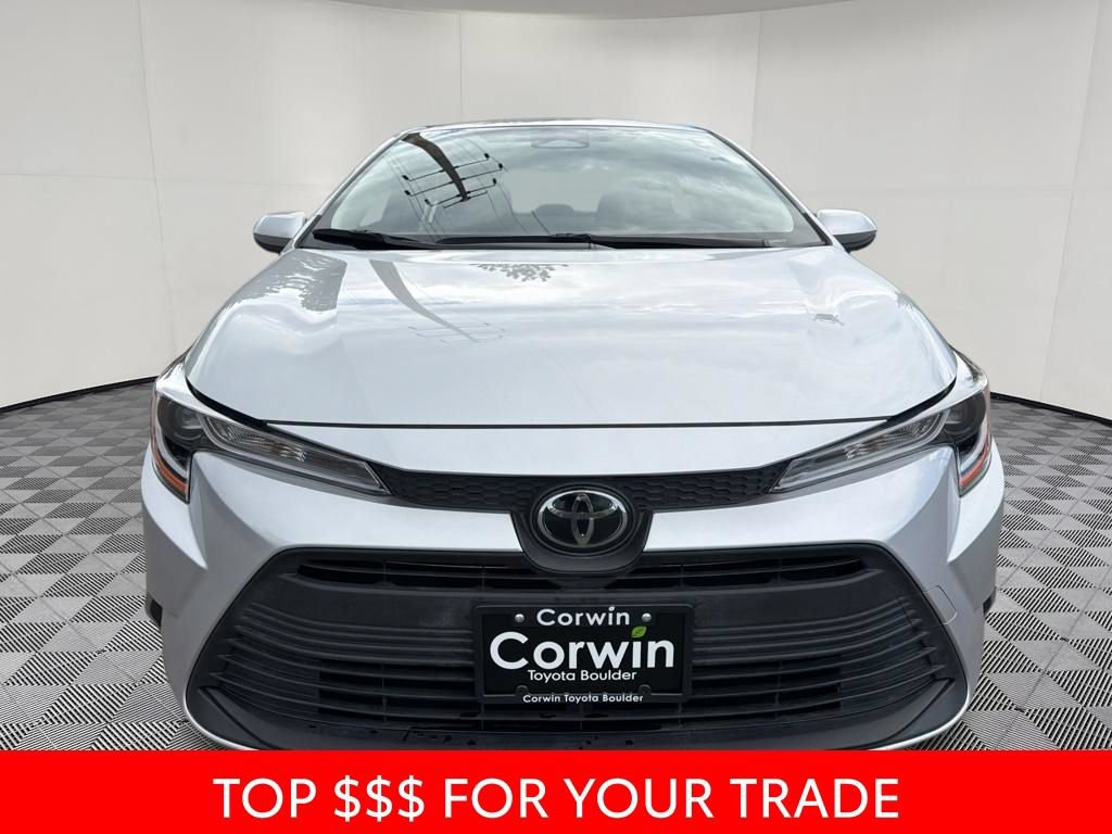 Used 2023 Toyota Corolla LE w/ LE Premium Package FWD image 2