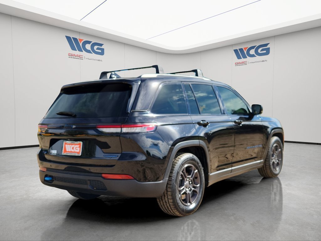 Used 2023 Jeep Grand Cherokee Trailhawk AWD/4WD image 3