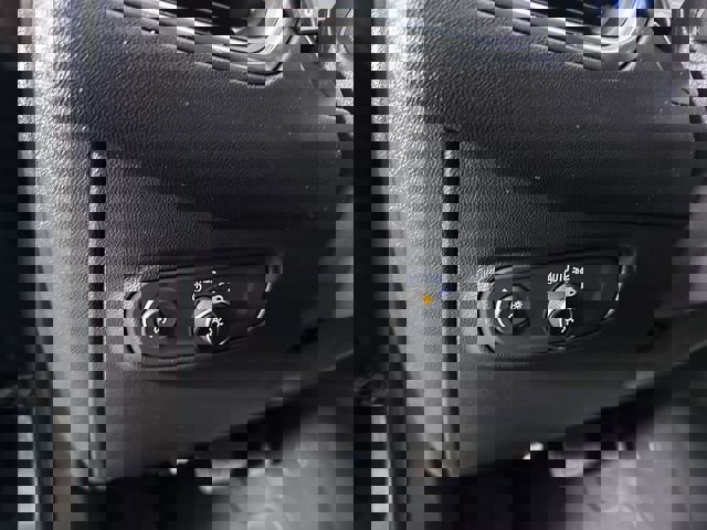 Used 2024 Chevrolet Equinox LT image 18