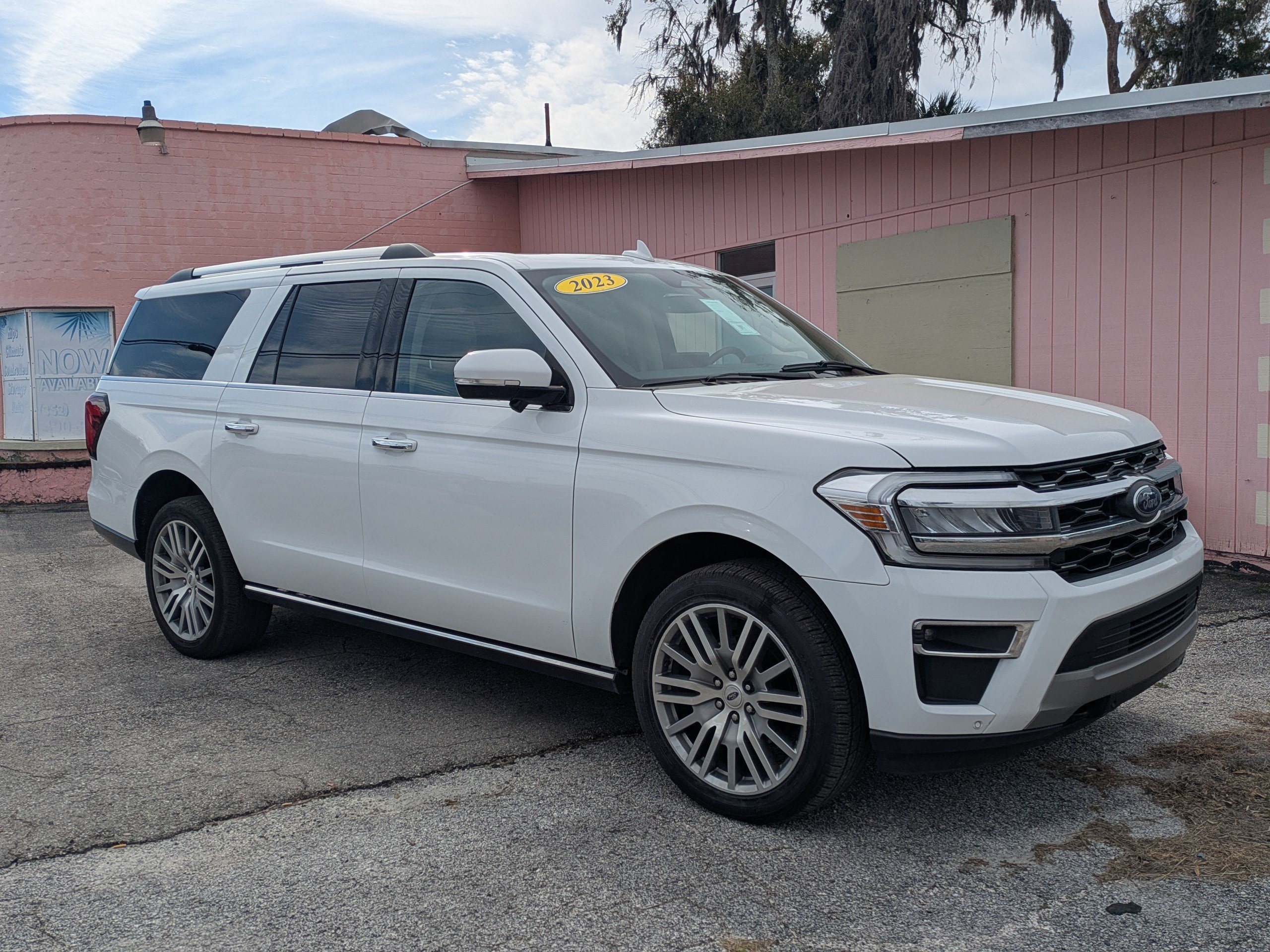 Certified 2023 Ford Expedition Max Limited AWD/4WD image 2