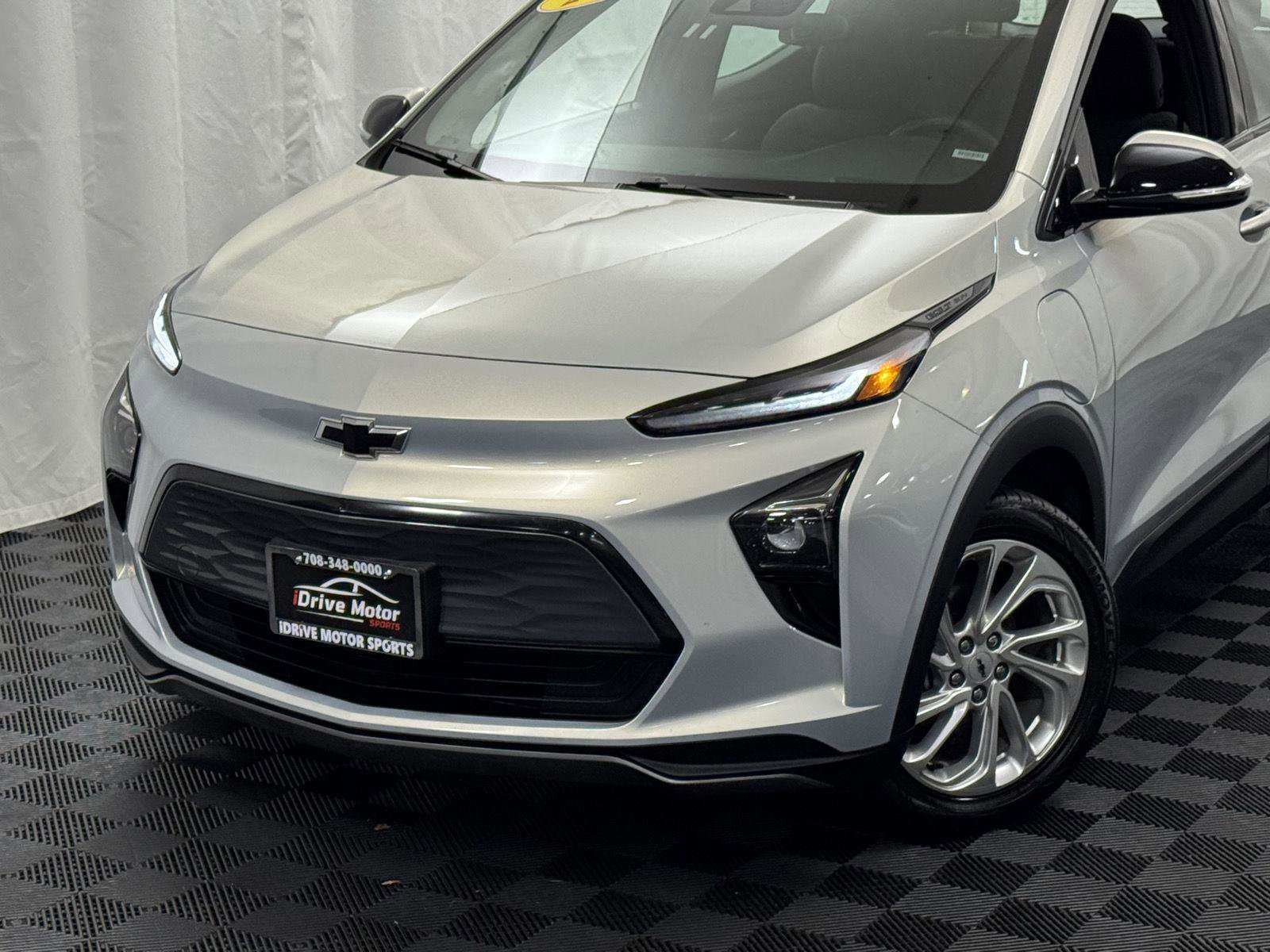 Used 2023 Chevrolet Bolt EUV LT image 5