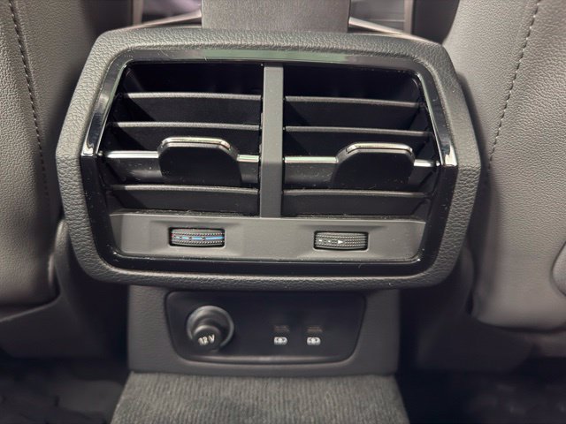 Used 2021 Audi Q3 2.0T Premium Plus AWD/4WD image 37