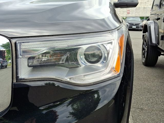 Used 2017 GMC Acadia SLT FWD image 8