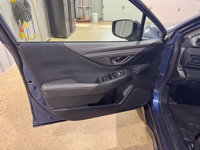 Used 2020 Subaru Outback Premium image 11