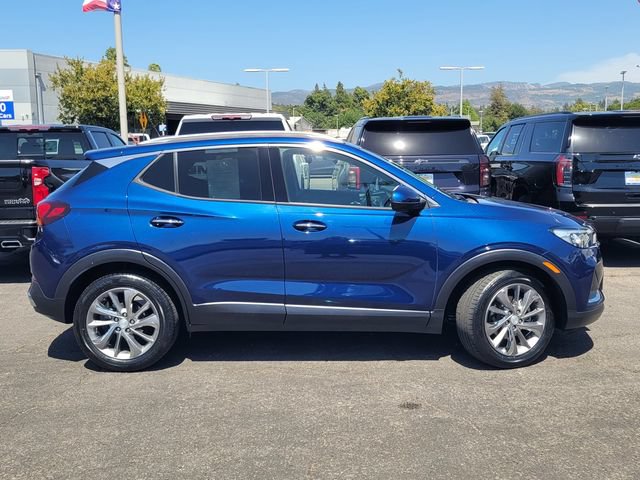 Used 2023 Buick Encore GX Essence w/ Experience Buick Package FWD image 4