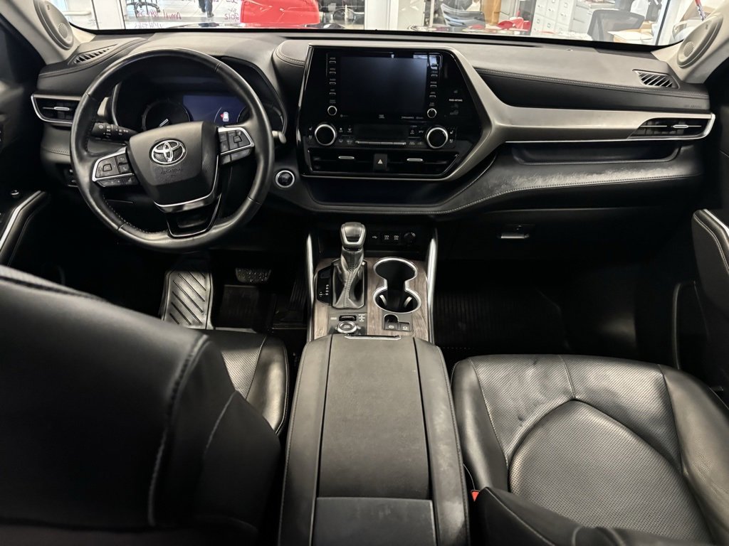 Certified 2020 Toyota Highlander Limited image 23