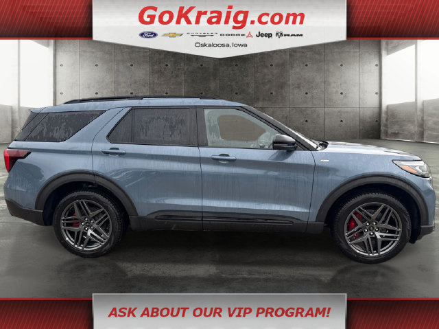 New 2027 Ford Explorer ST-Line w/ Premium Package AWD/4WD image 4