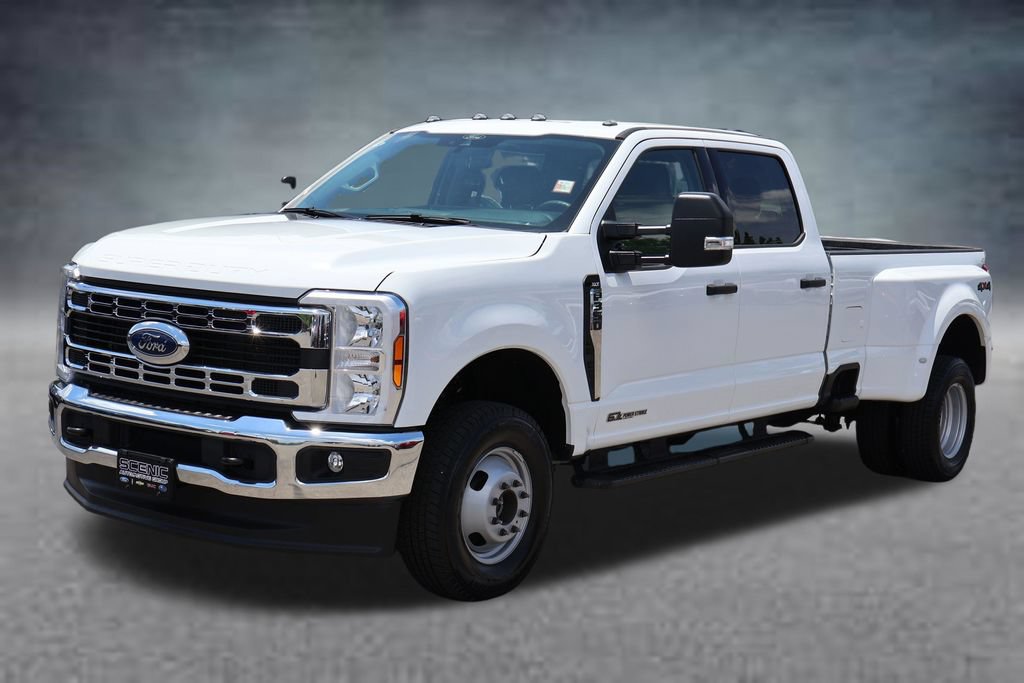 Used 2025 Ford F350 XLT AWD/4WD image 23