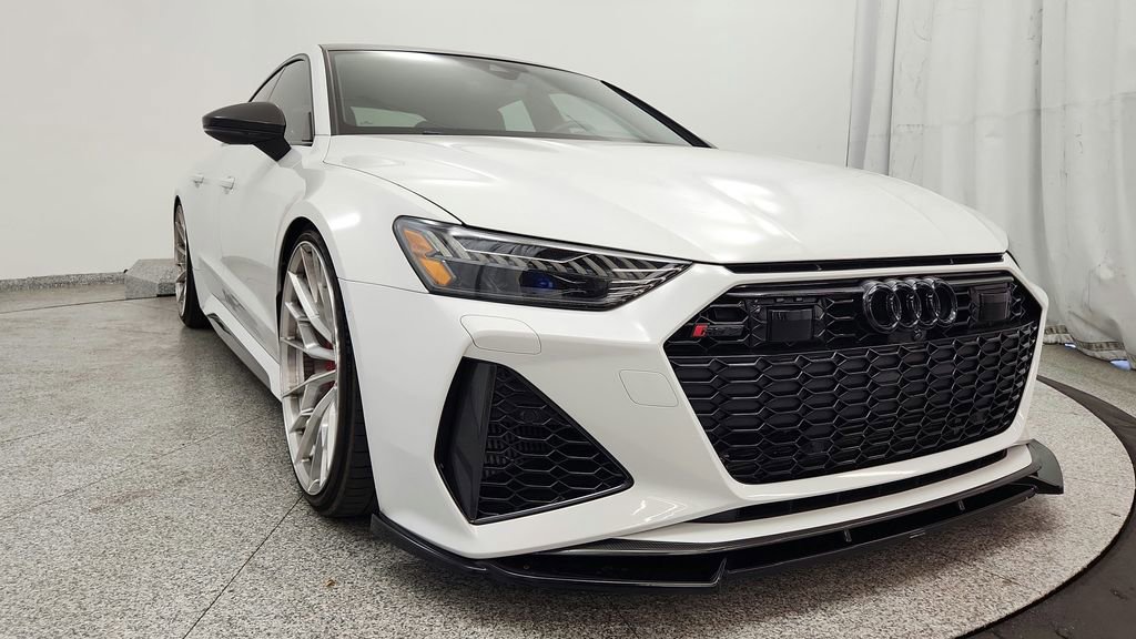 Used 2021 Audi RS 7 Sportback w/ Carbon Optic Package image 11