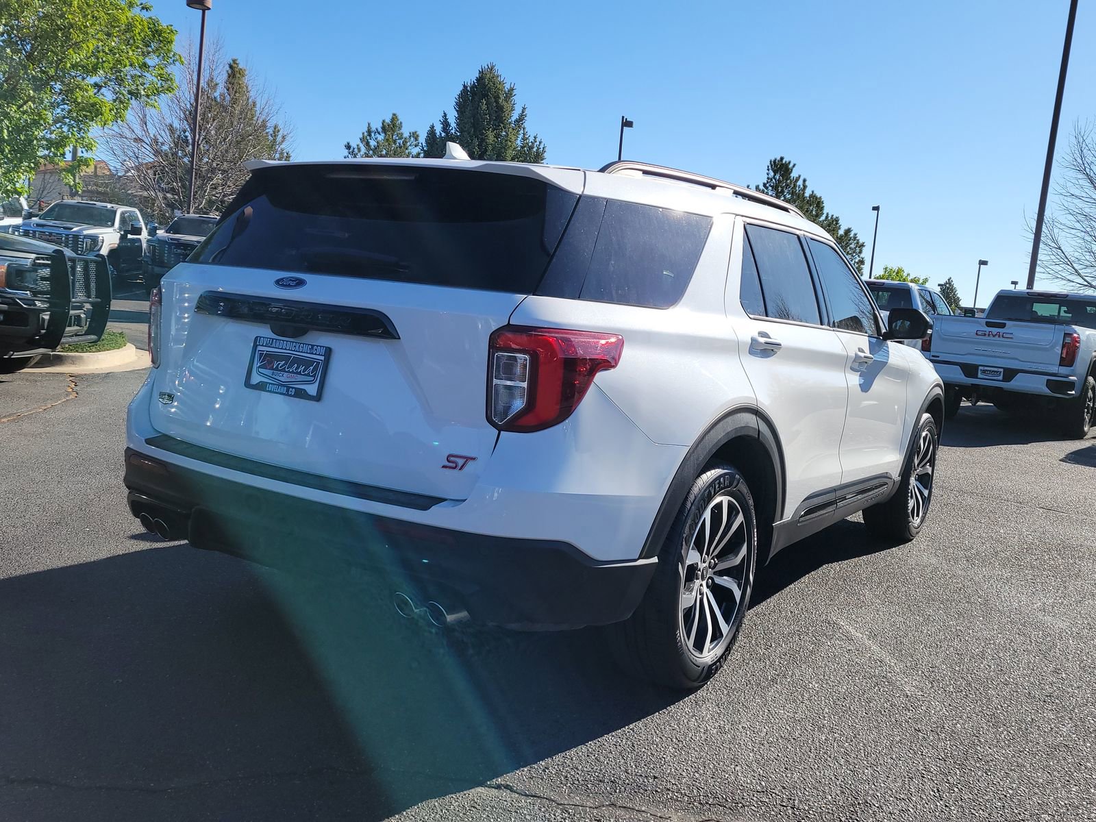 Used 2021 Ford Explorer ST w/ Equipment Group 401A AWD/4WD image 3