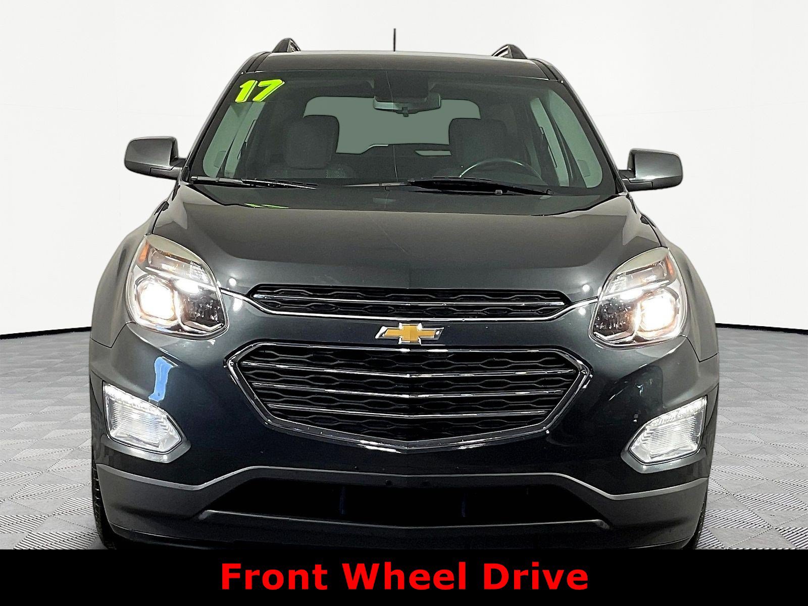 Used 2017 Chevrolet Equinox LT w/ Convenience Package FWD image 2