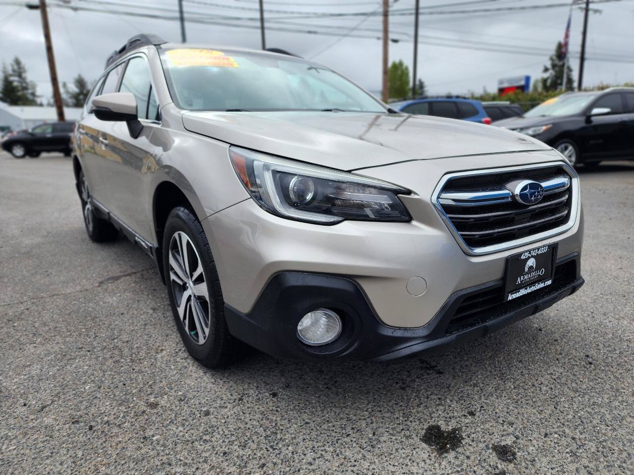 Used 2018 Subaru Outback 2.5i Limited AWD/4WD image 3