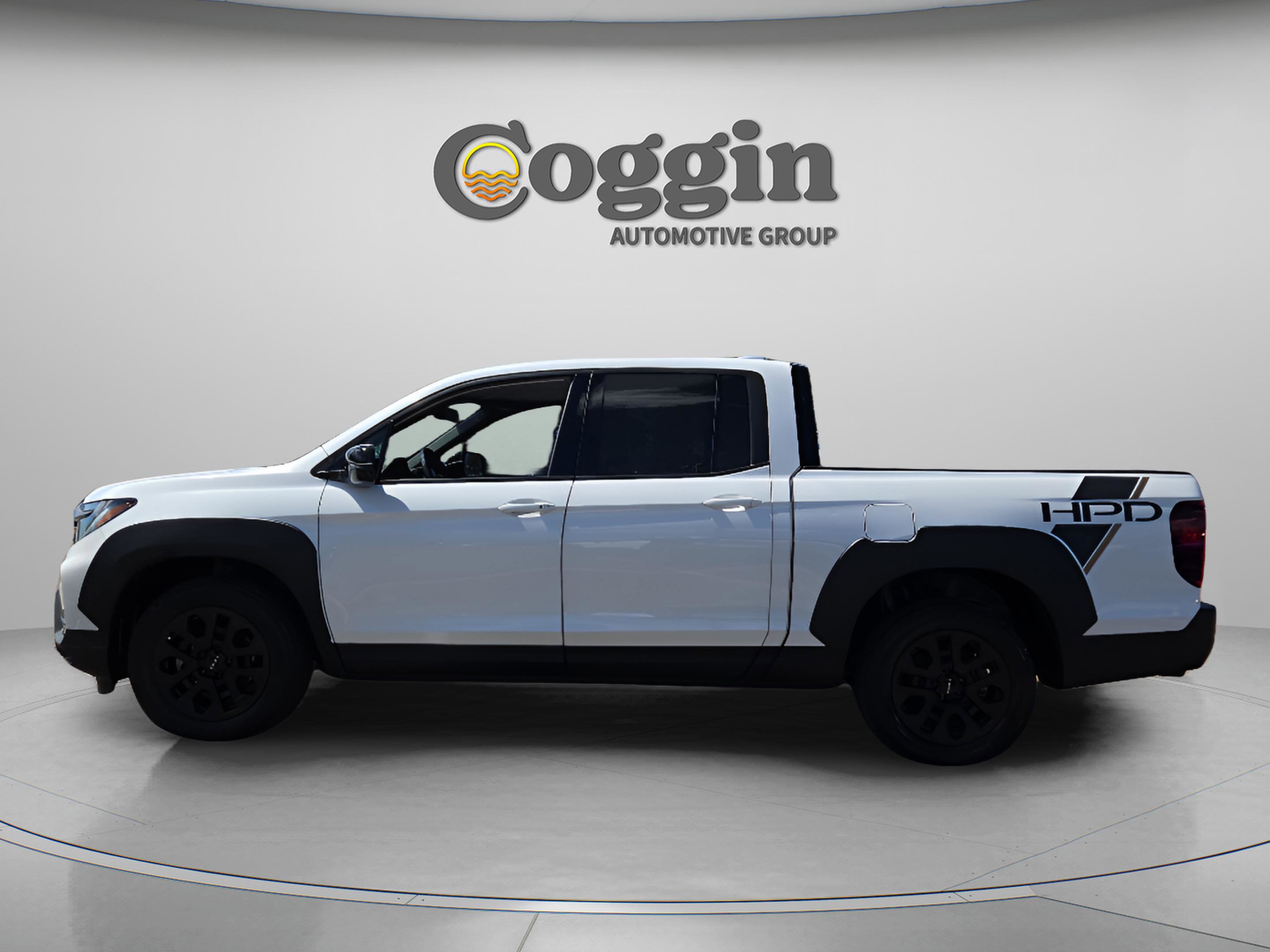 Used 2023 Honda Ridgeline Black Edition image 2