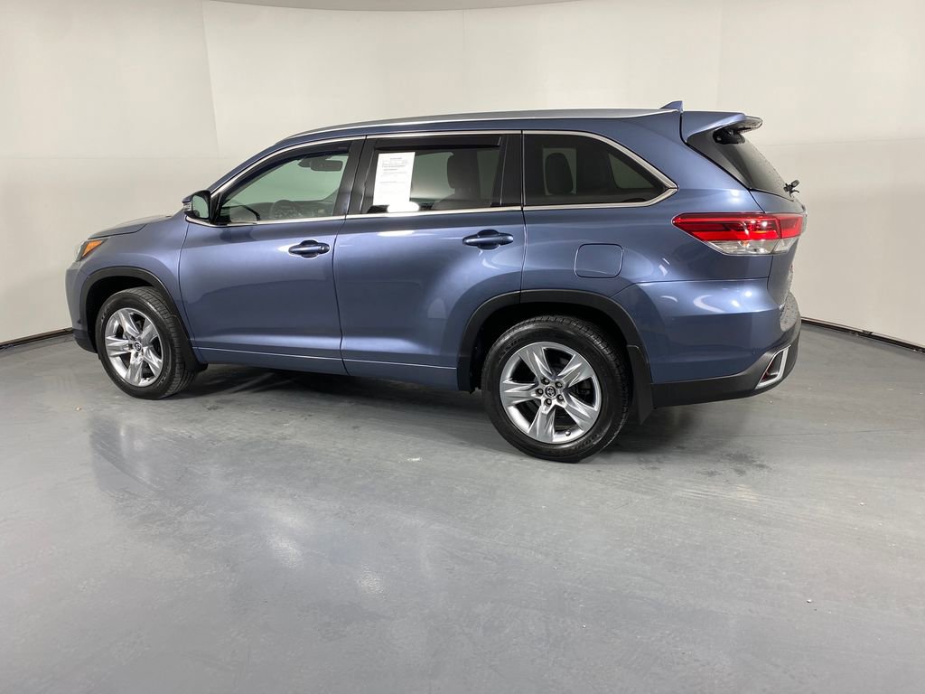 Certified 2019 Toyota Highlander Limited image 4
