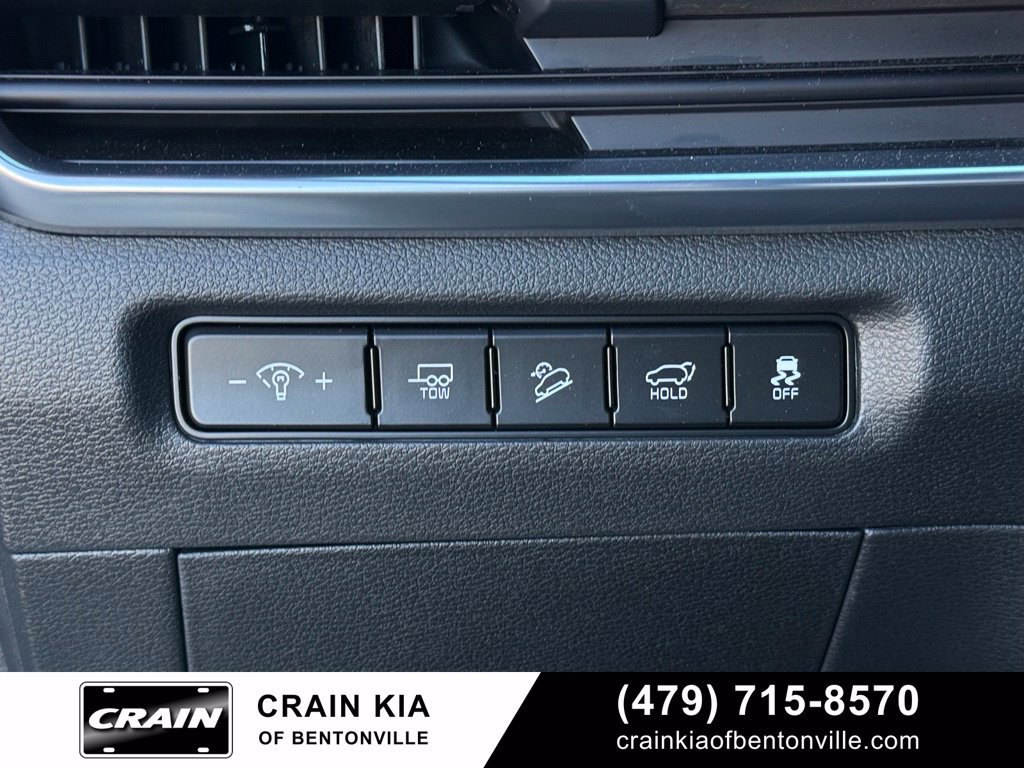 Certified 2025 Kia Telluride SX Prestige X-Line AWD/4WD image 12