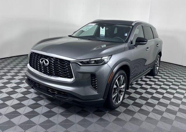 Certified 2023 INFINITI QX60 Luxe image 3