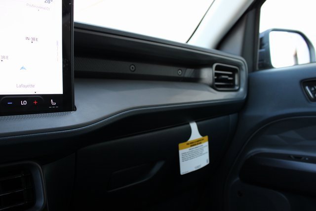 New 2025 Ford Maverick Lariat w/ Black Appearance Package image 6