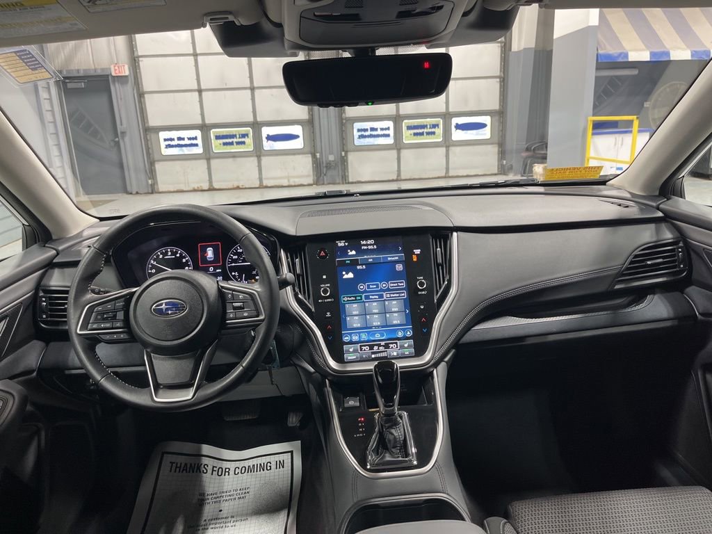 Used 2024 Subaru Outback Premium image 31