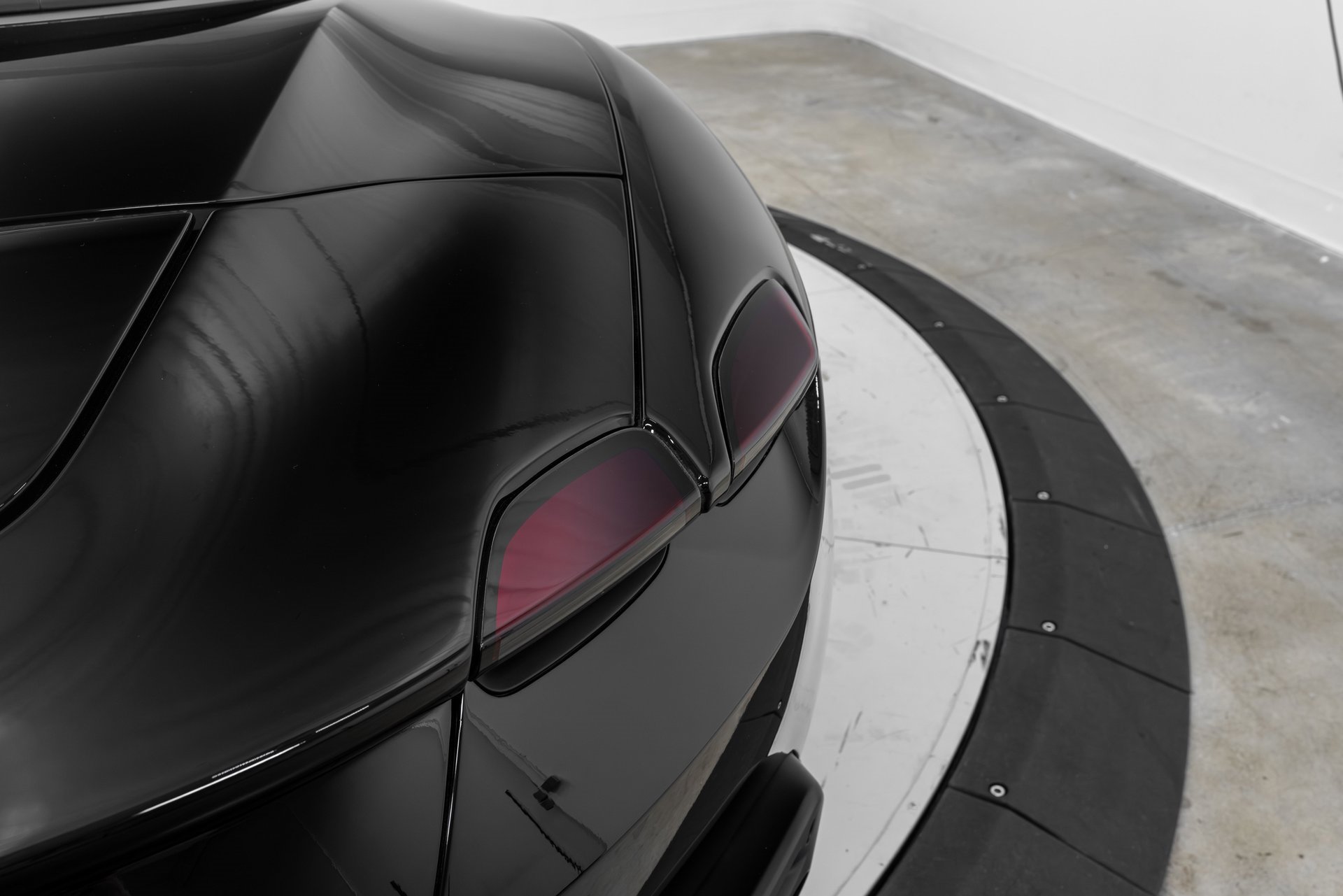 Certified 2025 Ferrari Roma Spider image 53