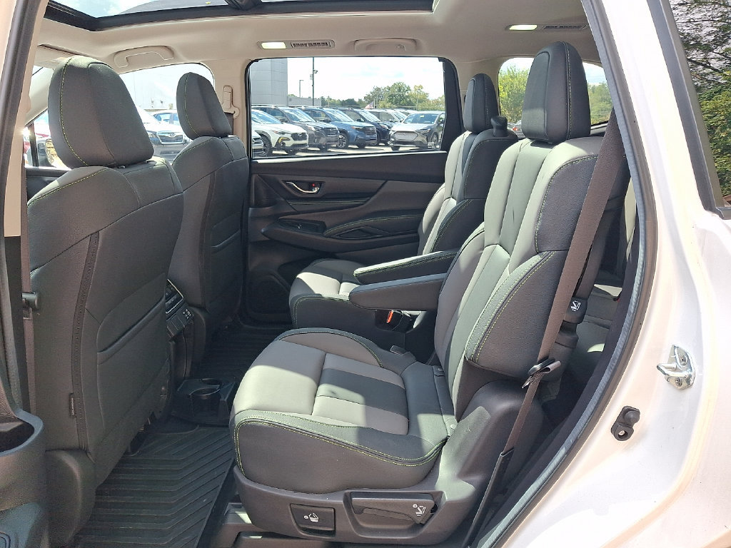 Used 2023 Subaru Ascent Onyx Edition AWD/4WD image 12