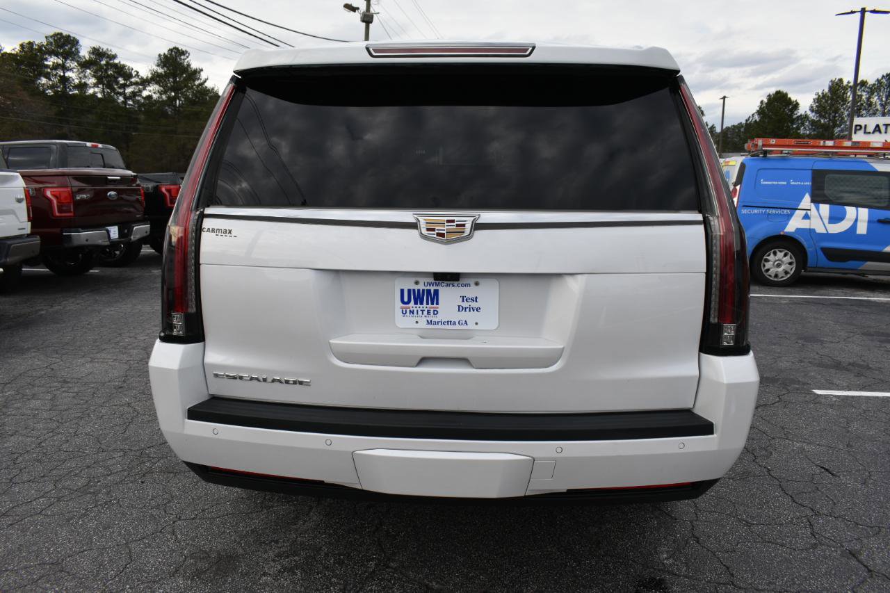 Used 2020 Cadillac Escalade ESV Premium Luxury AWD/4WD image 7