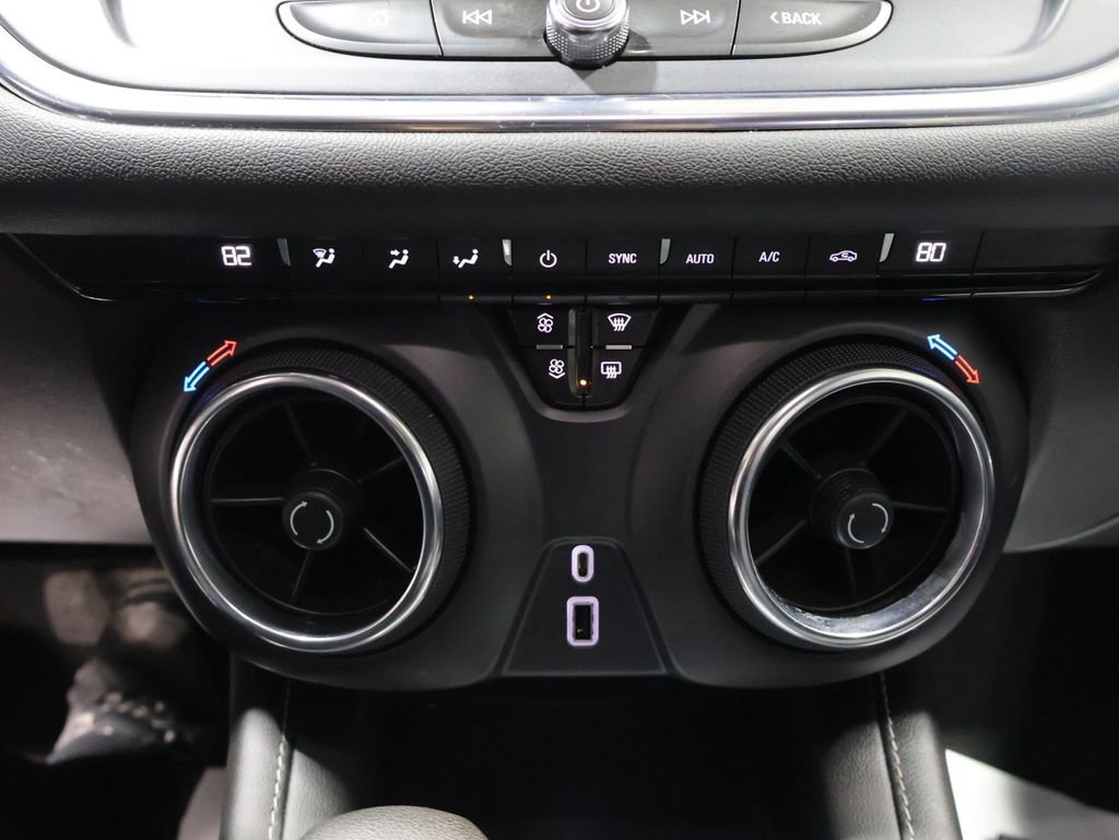 Used 2023 Chevrolet Blazer LT image 31
