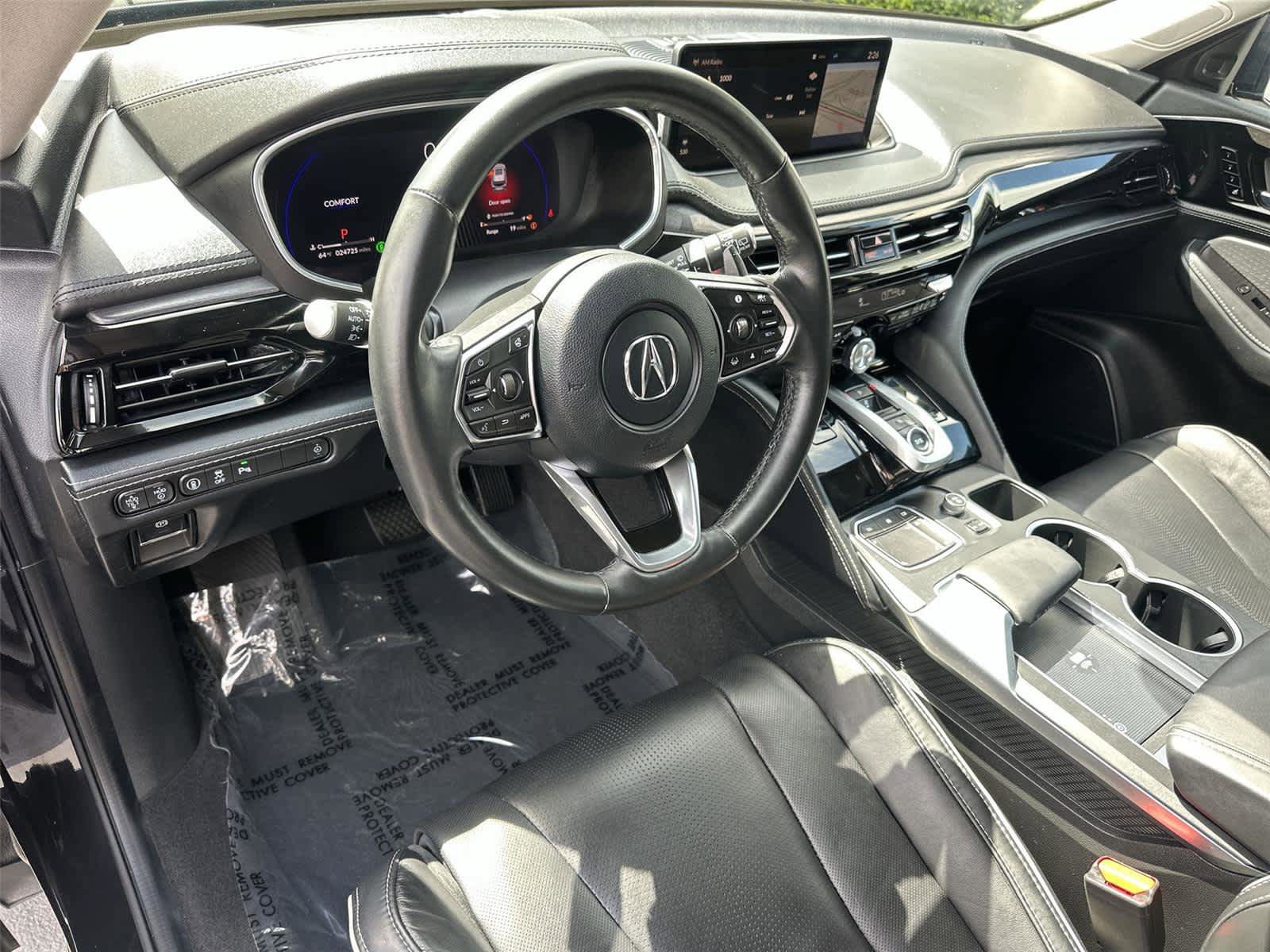 Used 2023 Acura MDX SH-AWD w/ Advance Package image 2