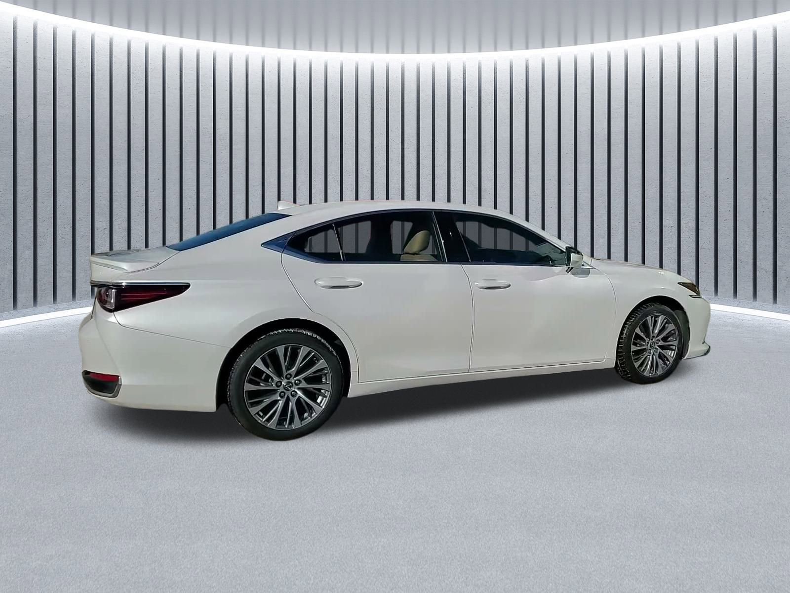 Used 2021 Lexus ES 250 w/ Premium Package image 8