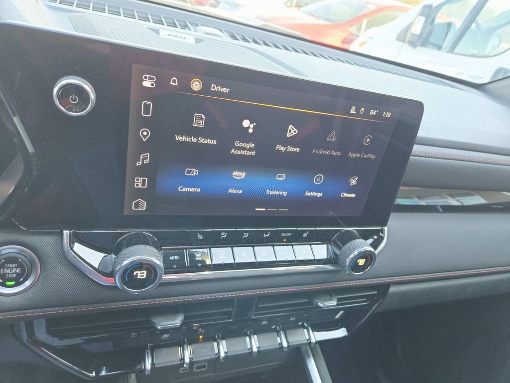 Used 2024 Chevrolet Colorado Z71 w/ Z71 Convenience Package 2 image 23