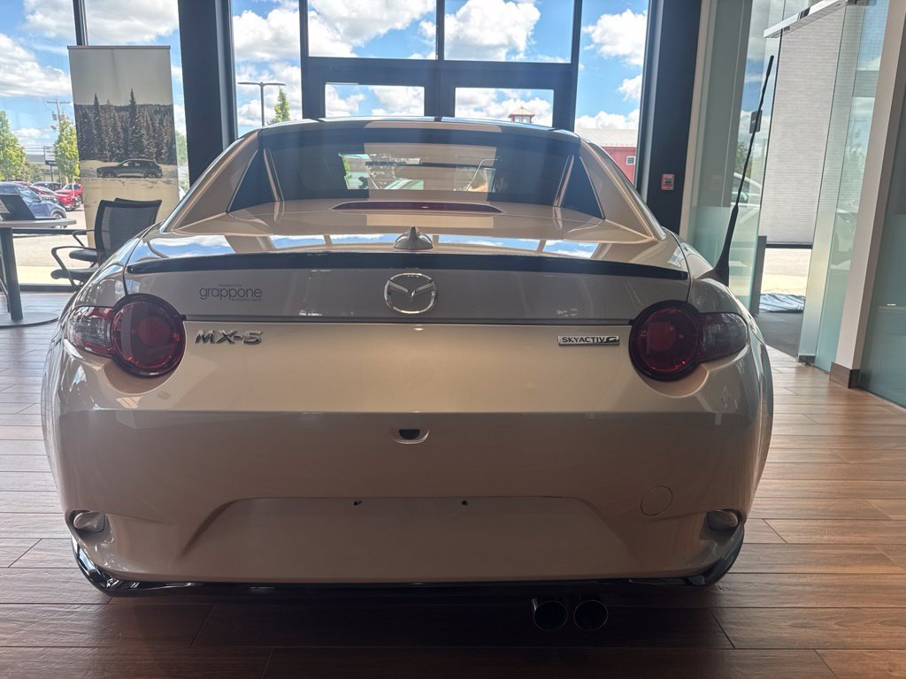 Certified 2023 MAZDA MX-5 Miata Club w/ Weather Package RWD image 4
