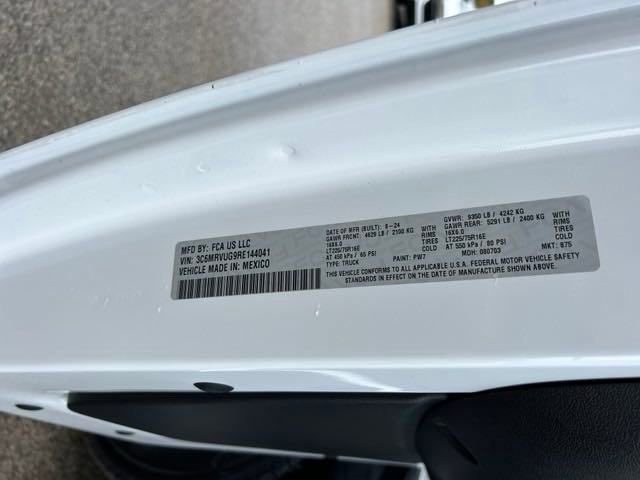 New 2024 RAM ProMaster 3500 w/ Leather Interior Group image 29
