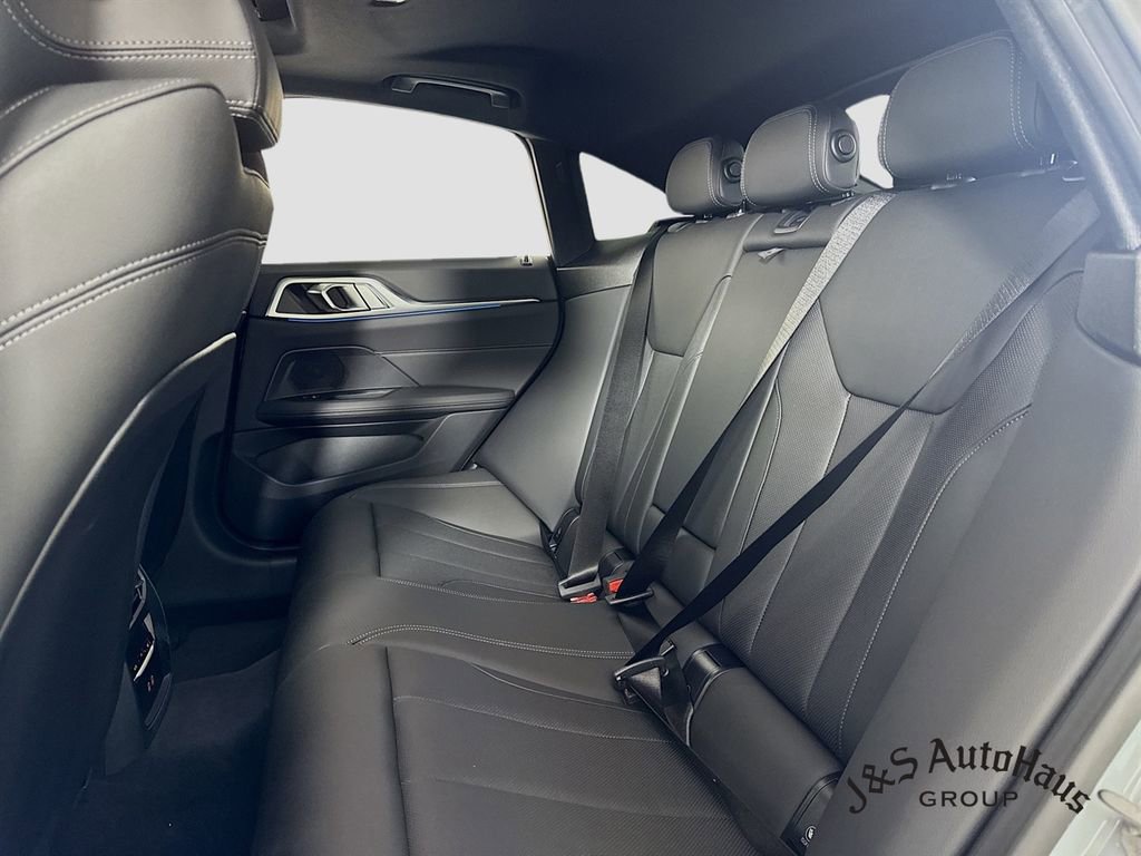 Used 2025 BMW i4 M50 w/ Parking Assistance Package image 27