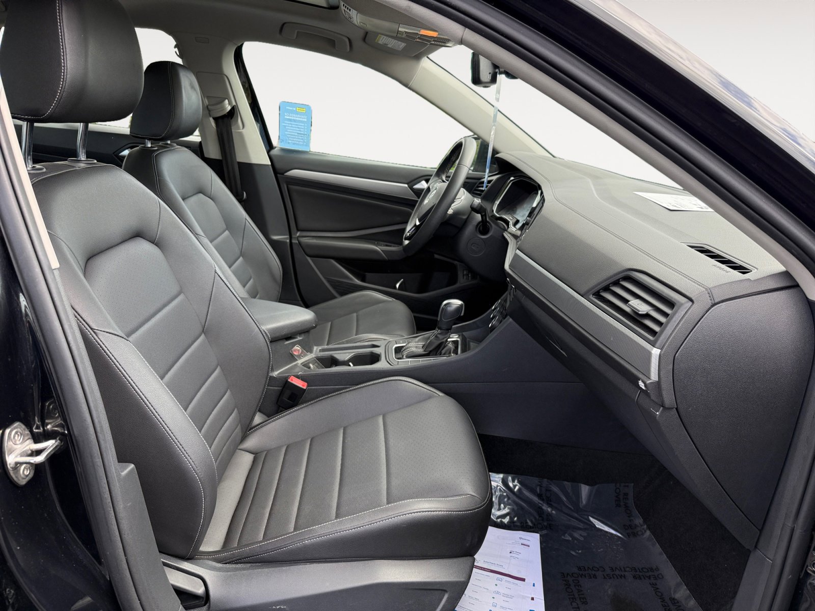 Certified 2021 Volkswagen Jetta SE image 19