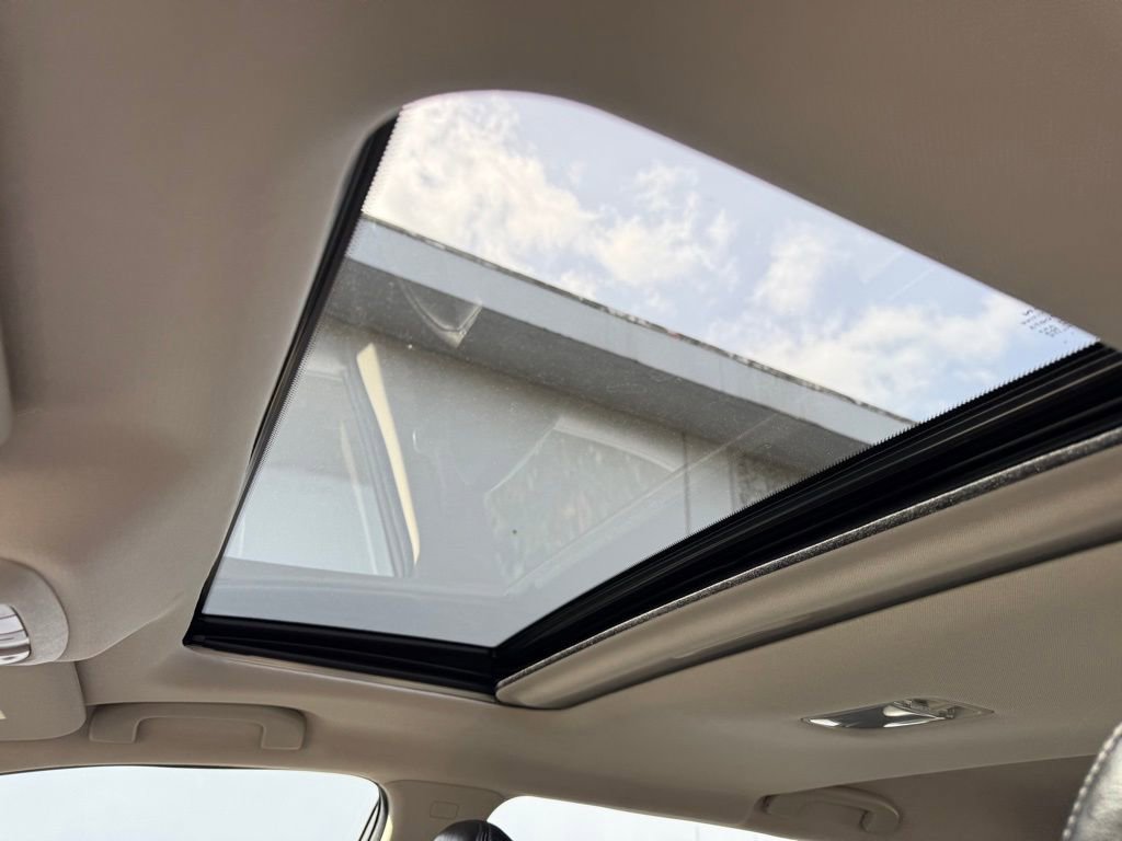 Used 2017 Nissan Rogue Sport SL w/ SL Premium Package AWD/4WD image 15