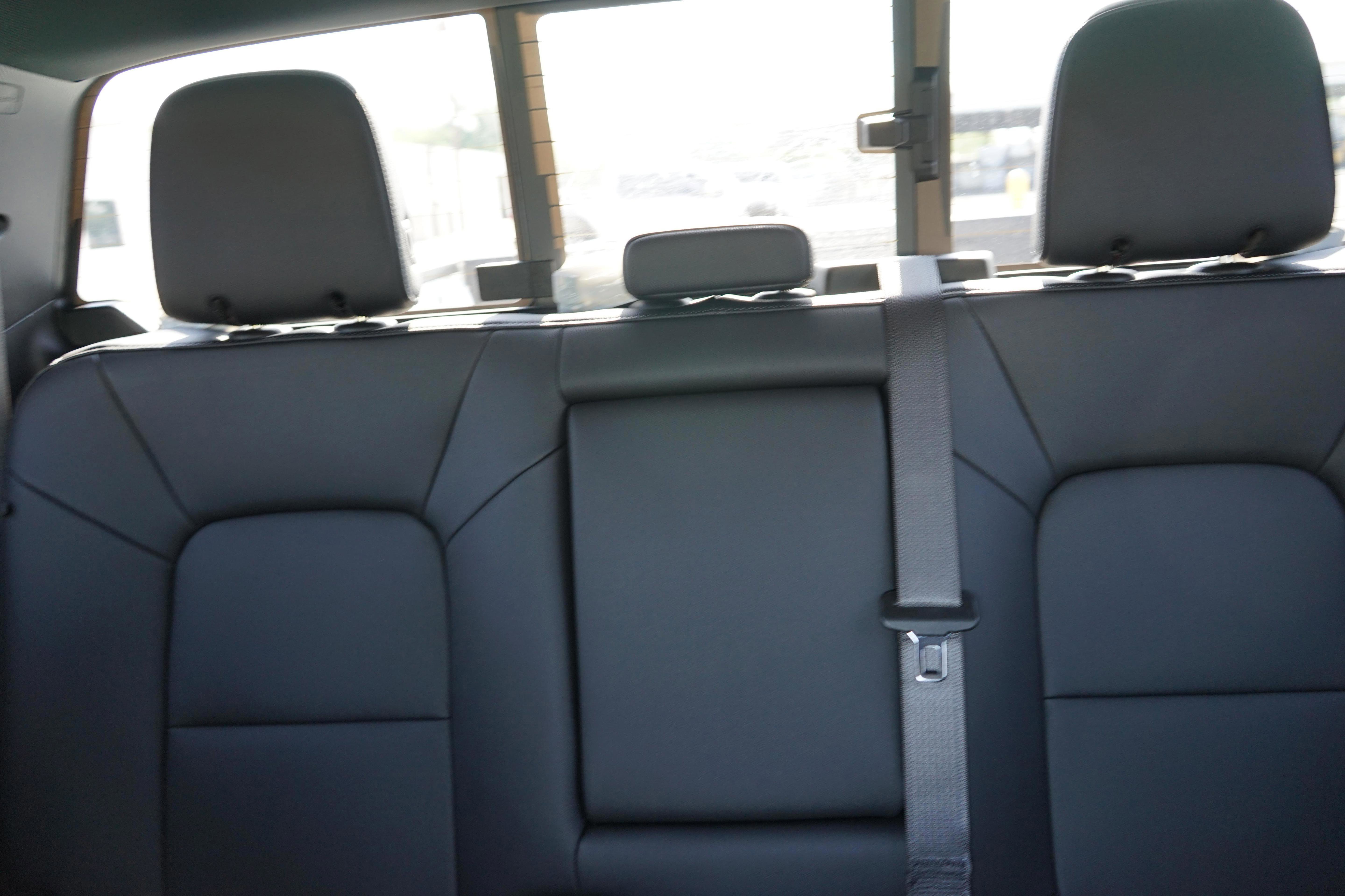 New 2025 Chevrolet Colorado LT w/ LT Convenience Package image 19