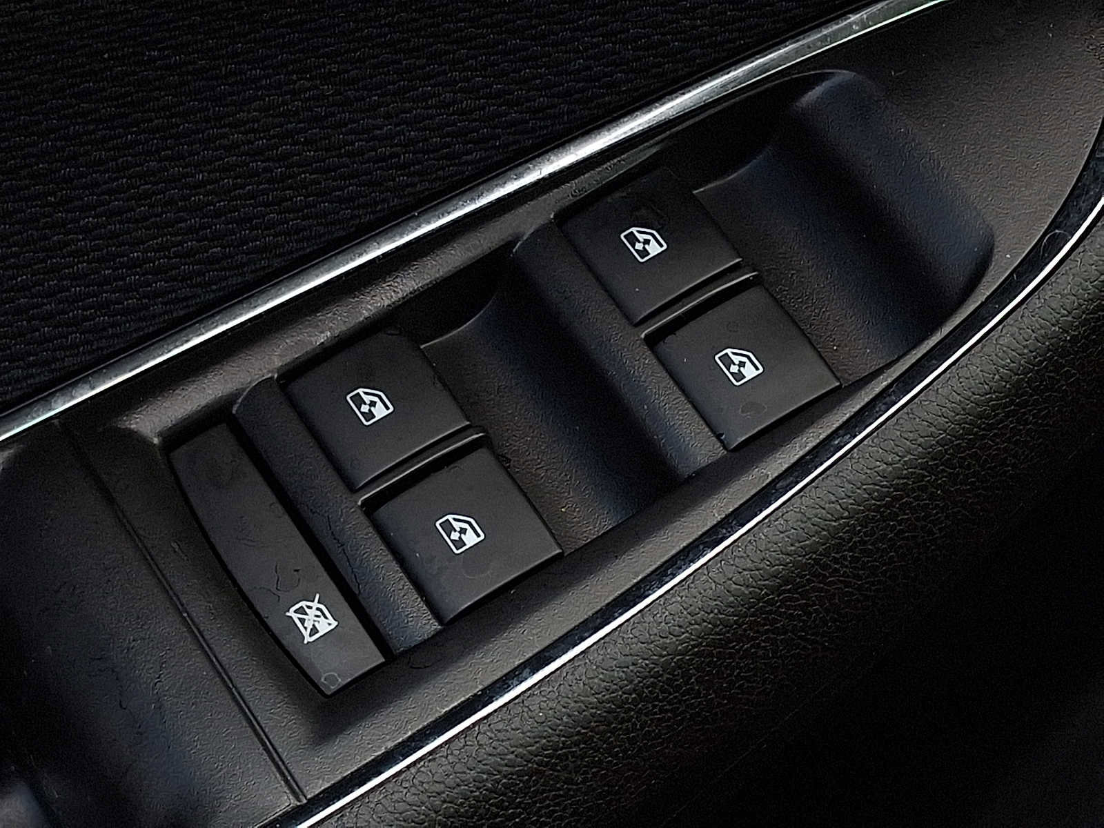 Used 2017 Chevrolet Cruze LT image 24