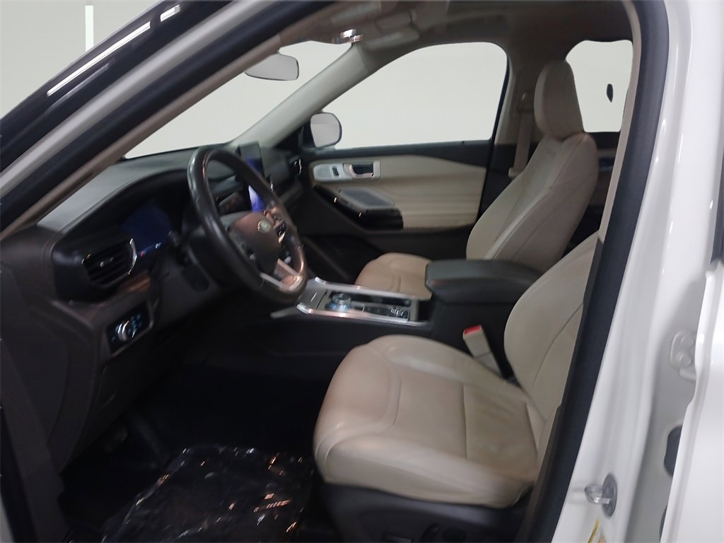 Used 2023 Ford Explorer Platinum w/ Technology Package image 20