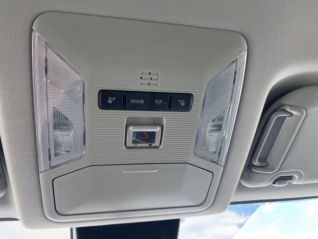 Used 2024 Toyota RAV4 XLE image 28