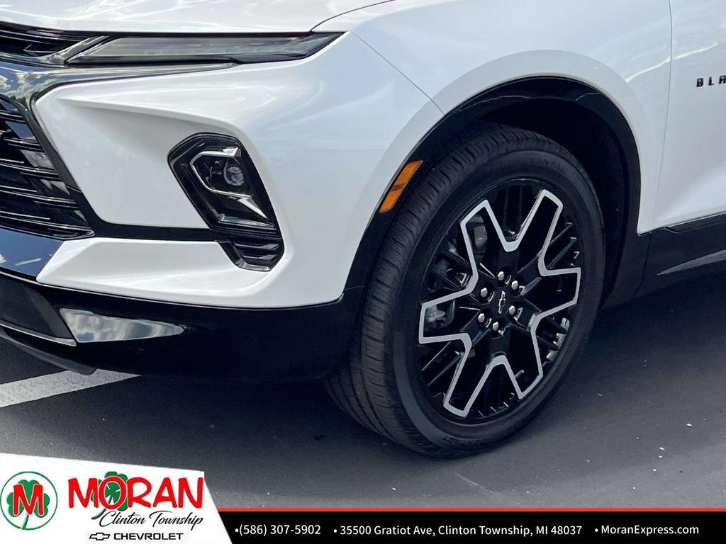 Certified 2024 Chevrolet Blazer RS w/ Driver Confidence II Package FWD image 10