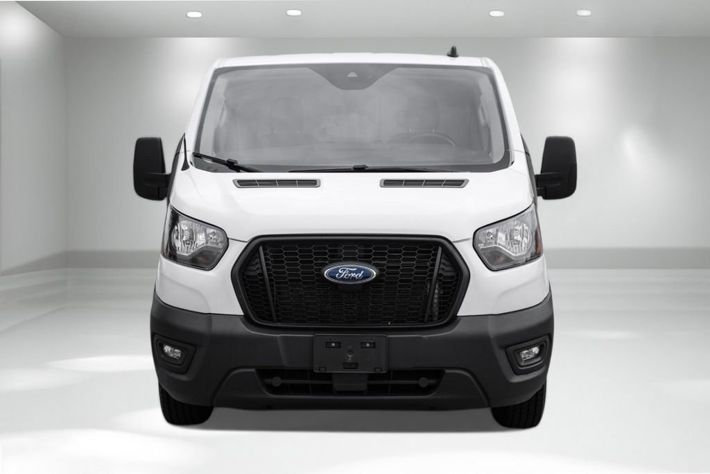 Used 2023 Ford Transit 150 Low Roof RWD image 4