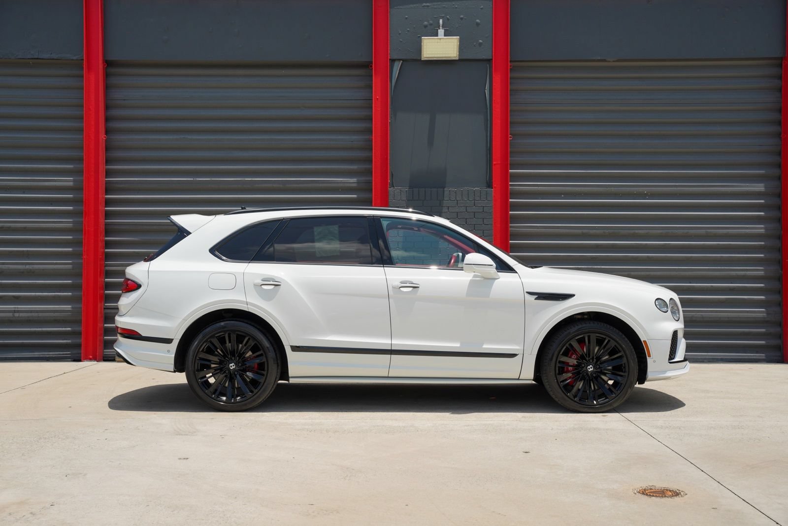 Used 2022 Bentley Bentayga Speed AWD/4WD image 4