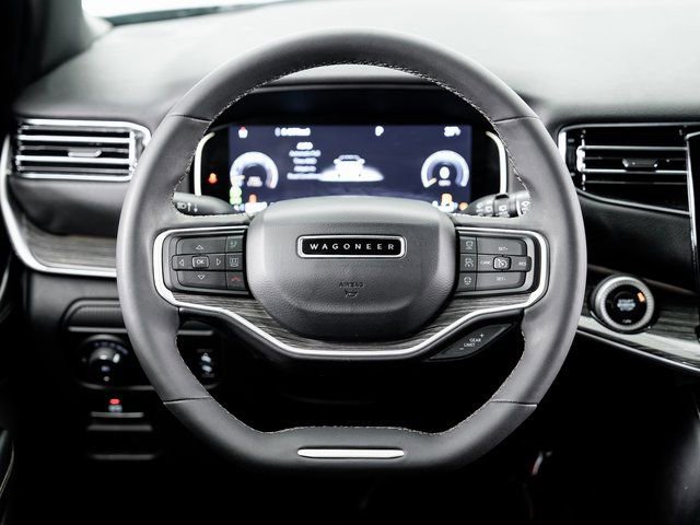 Used 2022 Jeep Wagoneer Series II image 13