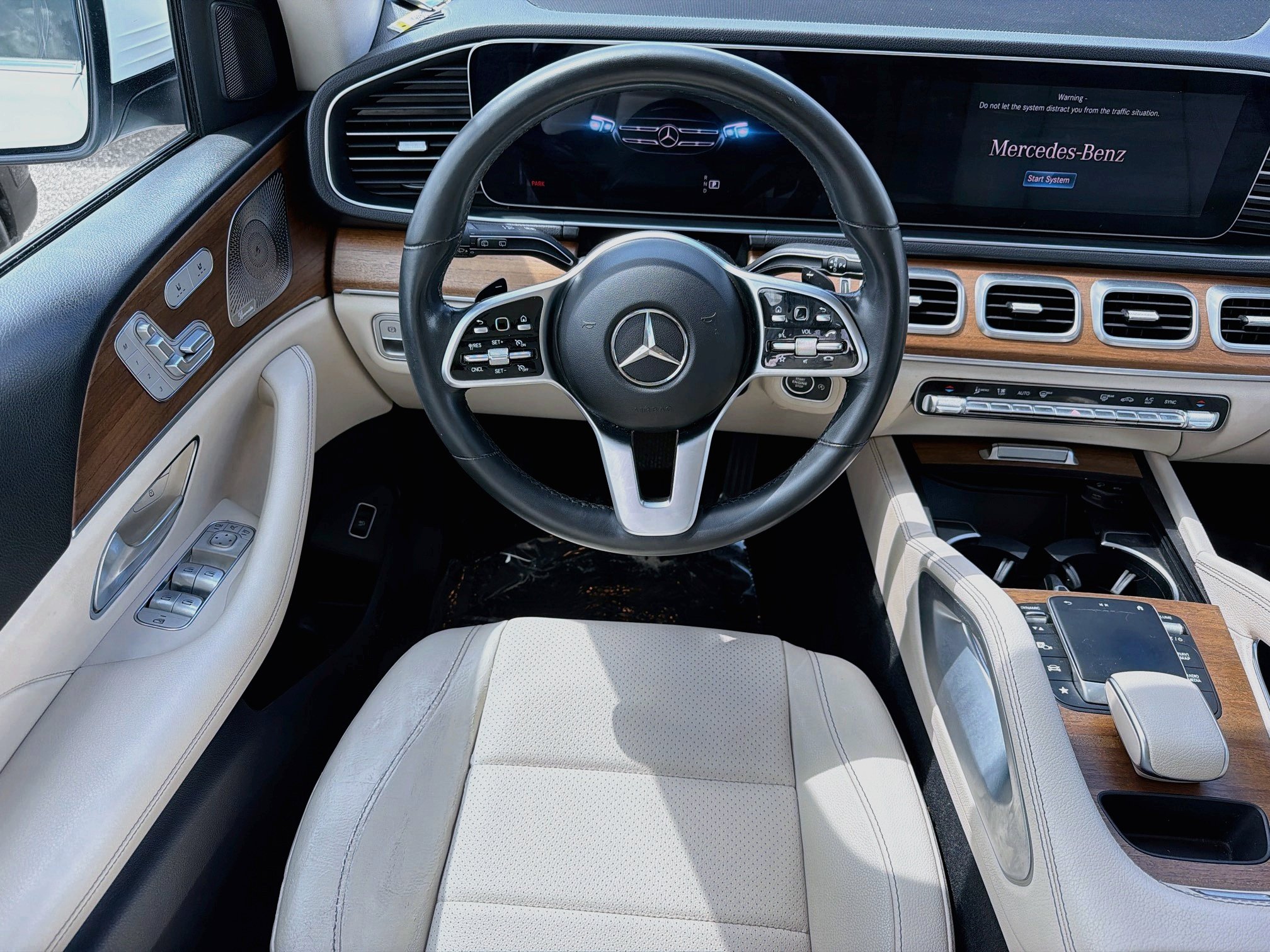 Used 2022 Mercedes-Benz GLE 350 image 17