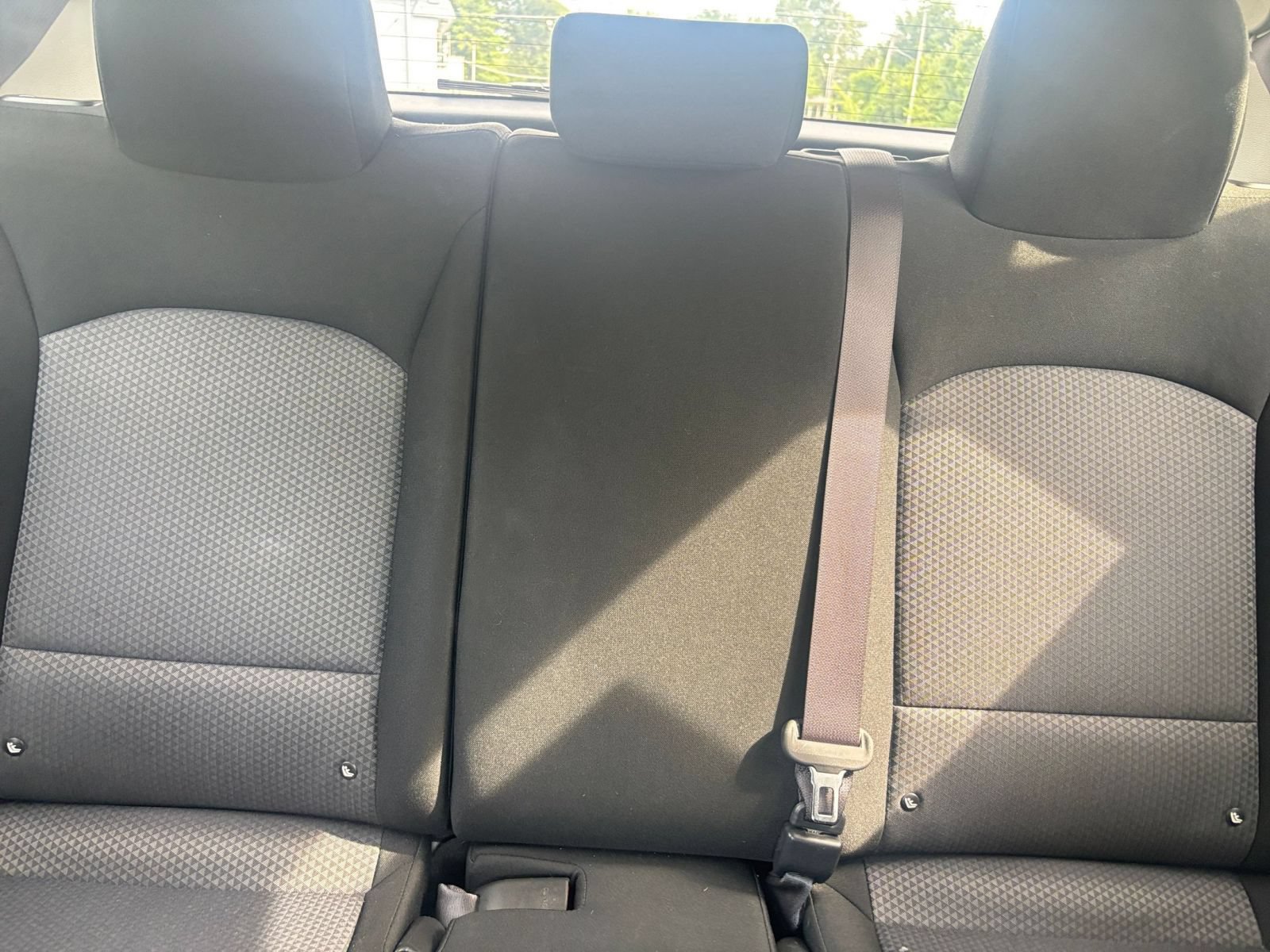 Used 2025 Kia Soul LX w/ LX Technology Package FWD image 35