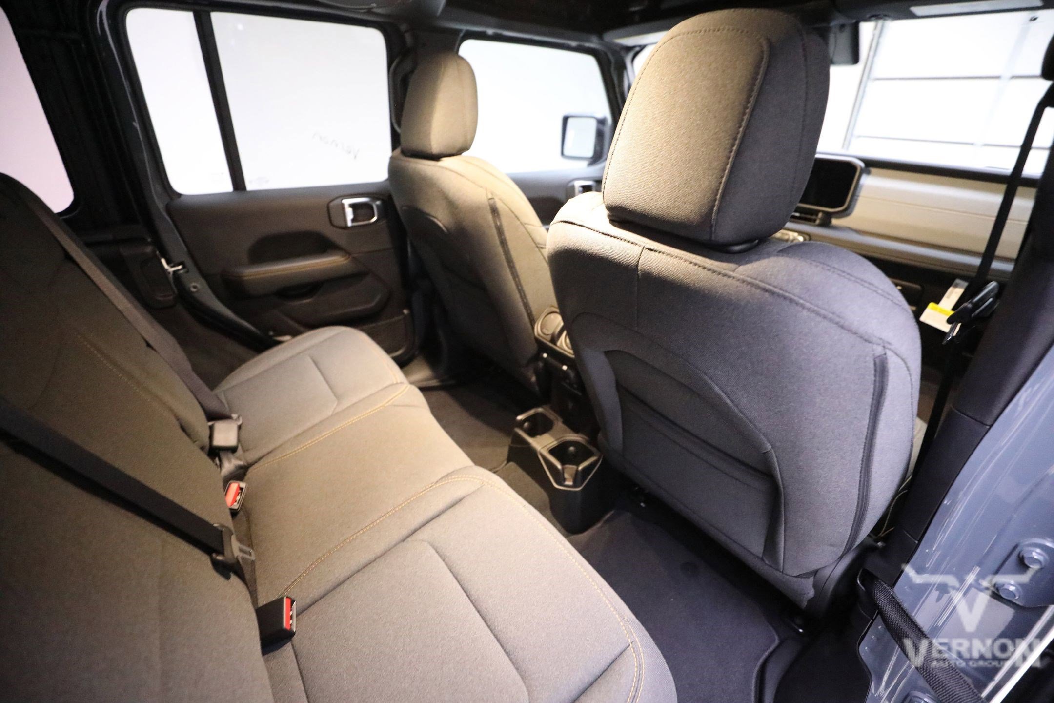 New 2024 Jeep Wrangler Sahara w/ Technology Group image 22