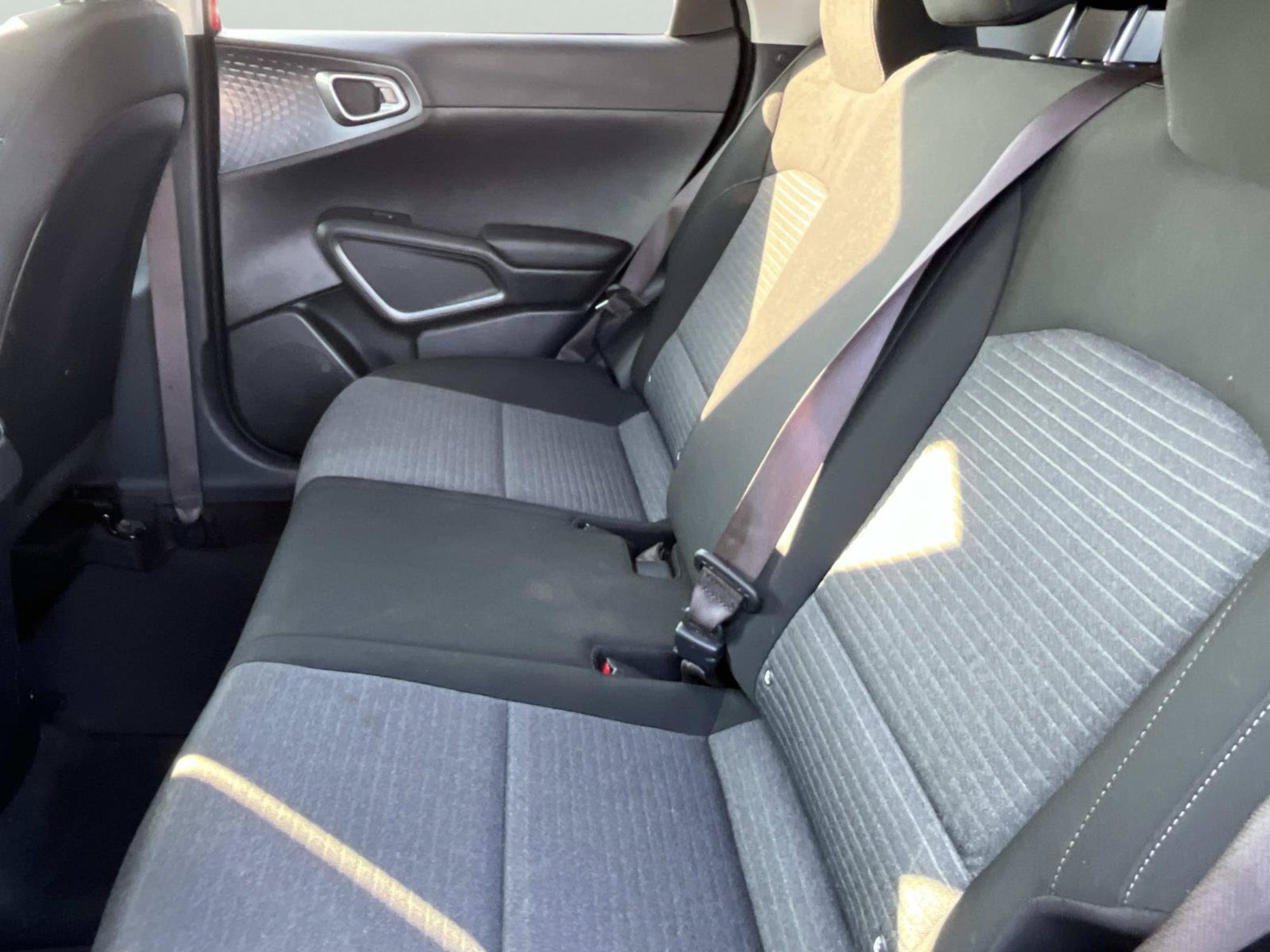 Used 2021 Kia Soul S FWD image 16