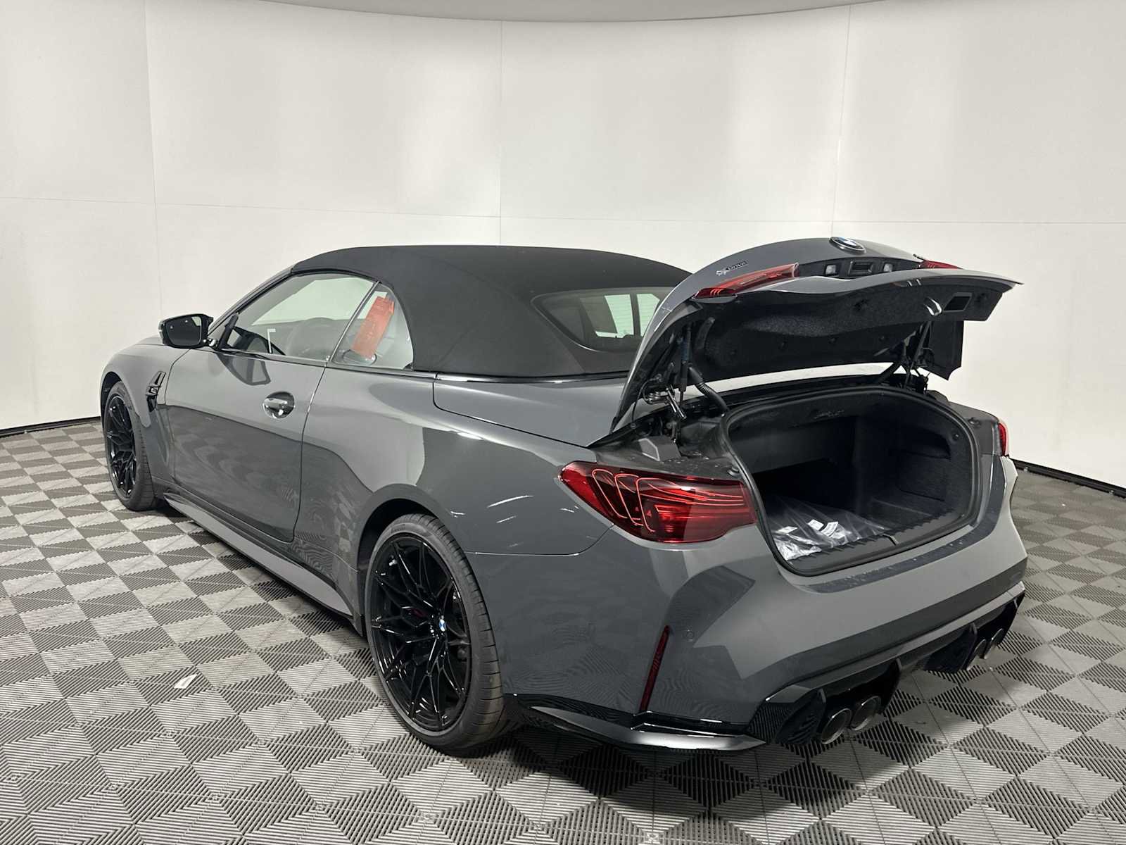 New 2026 BMW M4 xDrive Competition w/ Executive Package image 19