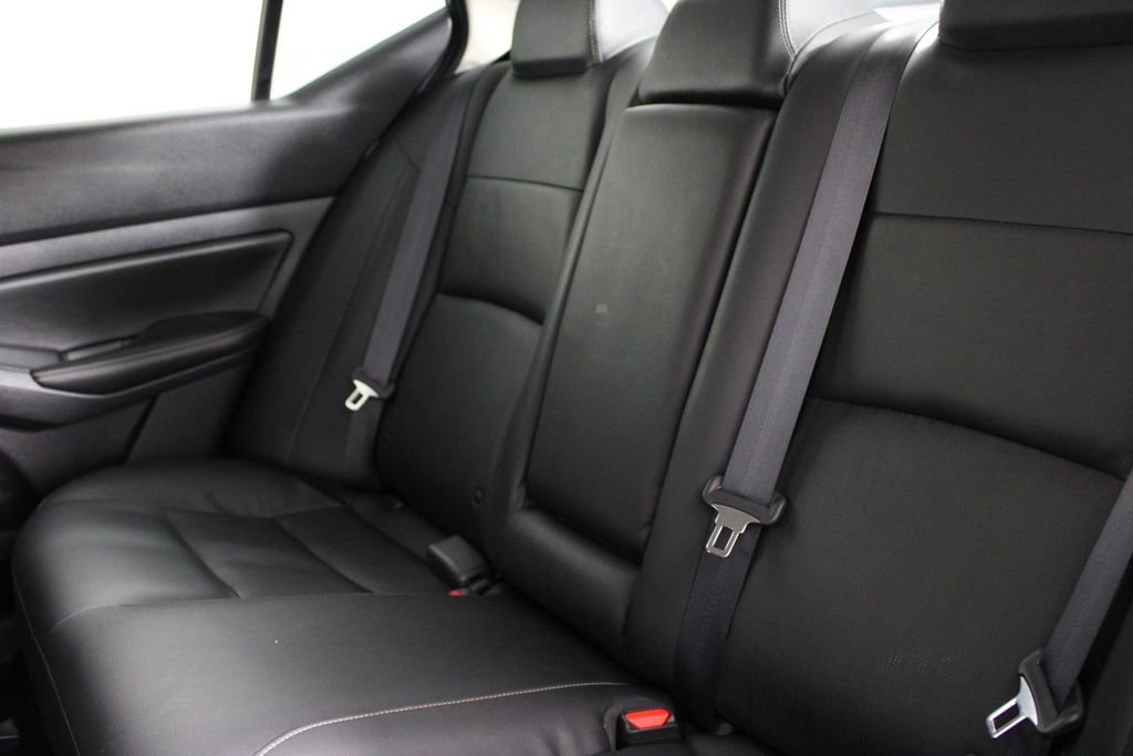 Used 2019 Nissan Altima 2.5 Platinum FWD image 18