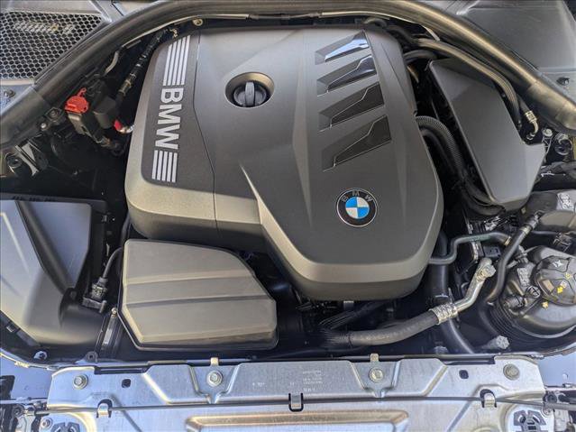 Used 2025 BMW 330i Sedan w/ Premium Package image 18